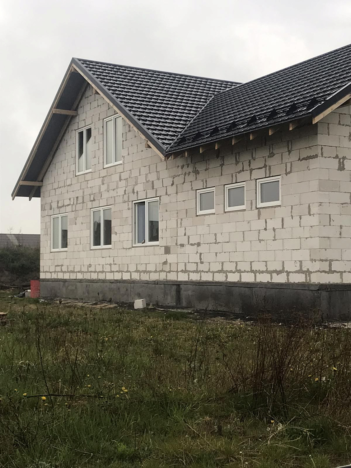 Бюджетное и практичное решение для остекления загородного дома